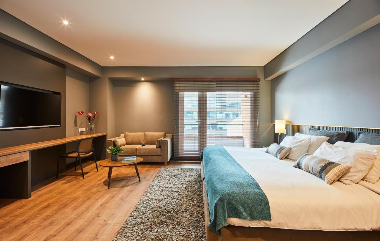 นิโก อปาร์ตาสวีทส์ Hotel โบโกตา ภายนอก รูปภาพ