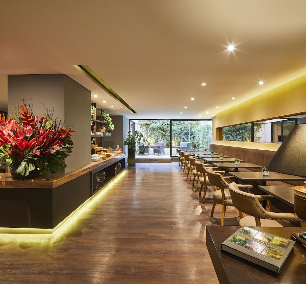 นิโก อปาร์ตาสวีทส์ Hotel โบโกตา ภายนอก รูปภาพ